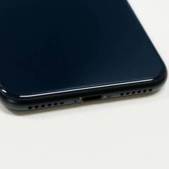 【SIMフリー】iPhone SE 第3世代/A2782/128GB〈MMYF3J/A〉の画像