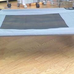 M-PETS ELEVATED ドッグベッド Mサイズ 高床式 高さ18㎝ ペットベッド グレー 犬用 西岡店の画像