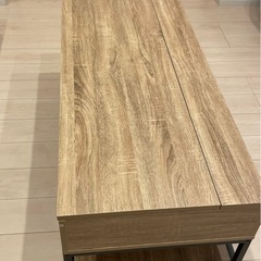 昇降式テーブルの画像