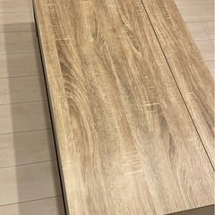 昇降式テーブルの画像