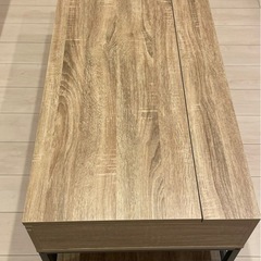 昇降式テーブルの画像