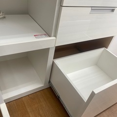 ☆ドリーム荒牧店☆ジモティー割引有☆【クリーニング済み】ニトリ 3枚扉オープンボード WHの画像