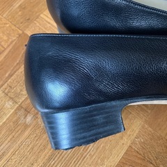 BALLY ローヒールパンプスの画像