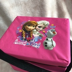 【新品未使用品】Disney 雑貨 アナとエルサ 保冷スツール の画像