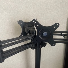 モニターアーム&モニター2台の画像
