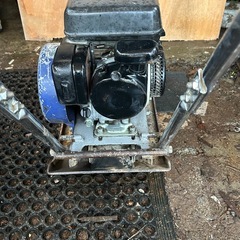 プレートランマー　プレートコンパクター　動作OK メンテナンス済みの画像