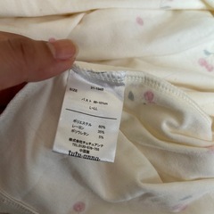 【tutu-anna】さくらんぼ柄Tシャツの画像