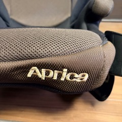 aprica チャイルドシートの画像