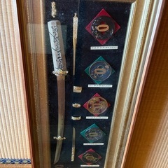 刀のオブジェの画像