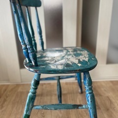 アンティークチェアの画像