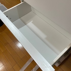 収納ボックスの画像