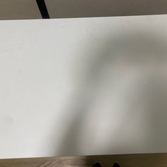 IKEA テーブルの画像