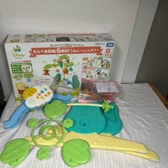 タカラトミー くまのプーさん えらべる回転6WAYジムにへんしんメリー の画像