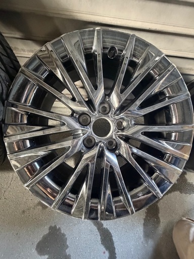 220クラウン　純正ホイールタイヤ　 2本