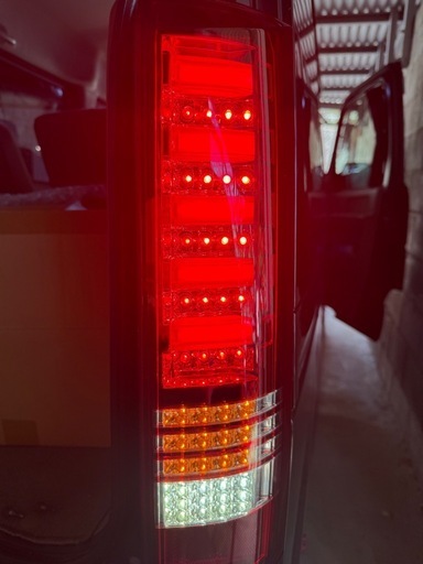 DA64W 社外テールランプ