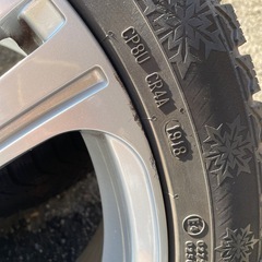 メルセデスベンツ　CLSクラス　スタッドレス　4本セット　バリ溝！の画像