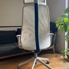 IKEA イケア　オフィスチェア 可動式 肘付き の画像