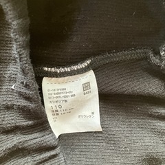 ｽﾞﾎﾞﾝ👖110㎝UNIQLO BLACKの画像