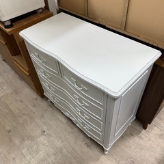 アンティーク調　猫脚　ホワイト　チェストの画像