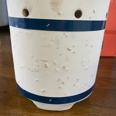 レトロ珪藻土の練炭コンロ＋練炭4個 の画像