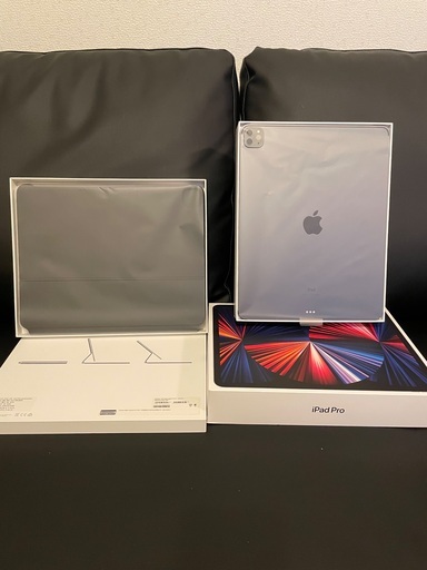 iPAD Pro 12.9 2022 第5世代 128GB magic keyboard付