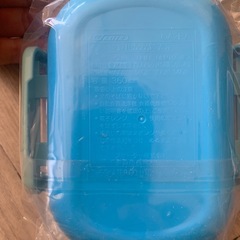 お弁当箱の画像