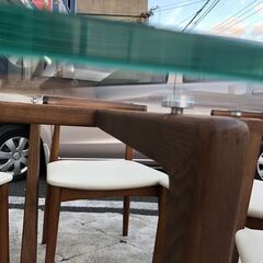 ダイニングセット アルモニア  無垢 テーブル ガラステーブル 参考価格259,970 円【送料に設置費込み】🚚自社配送時💳代引き可🚚(現金、クレジット、スマホ決済対応)の画像