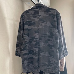 迷彩ジャケット　7部袖の画像