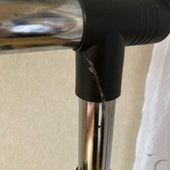 破損あり　ハンガーラックの画像