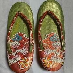 11/4までに！七五三（7歳女の子用）の草履とバッグを差し上げますの画像