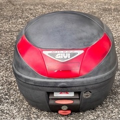 バイク用リアボックスの画像