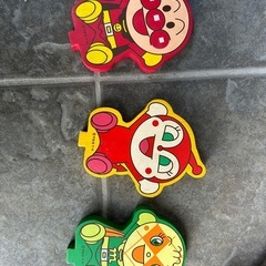 手押し車　
カタカタ　アンパンマンの画像