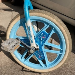 BRIDGESTONE 　18インチ　一輪車　スタンド付きの画像