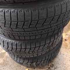 YOKOHAMA スタッドレスタイヤ　175/65R15 スチールホイール付
の画像