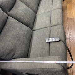 電動ソファ3人掛けの画像