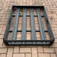 ルーフキャリアの画像