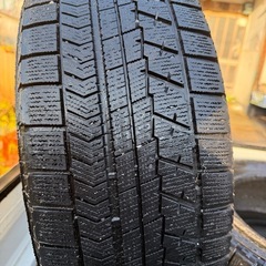 225/55R17 ブリジストンVRX スタッドレス4本の画像