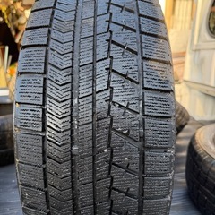 225/55R17 ブリジストンVRX スタッドレス4本の画像