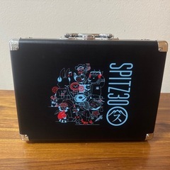 スピッツ SPITZ  結成30周年記念 ION x SPITZ 特製 ポータブル レコード プレーヤー の画像