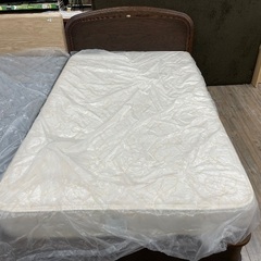 Simmons(シモンズ)セミダブルベッドの画像