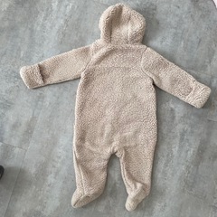 GAP クマみみボアロンパースの画像