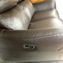 ニトリ2人掛けリクライニングソファーのご紹介！（トレファク寝屋川）の画像