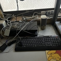 電子機器類パソコンなどの画像