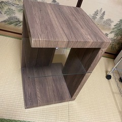 サイド（コーナー）テーブルの画像