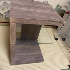 サイド（コーナー）テーブルの画像