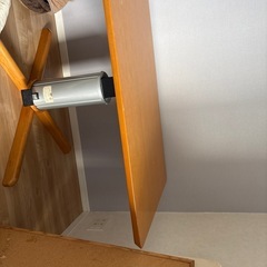 昇降式のてーぶるテーブルの画像