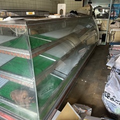 冷蔵ショーケースの画像