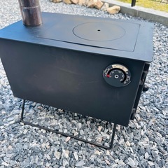 オシャレな薪ストーブ　キャンプ用　　の画像