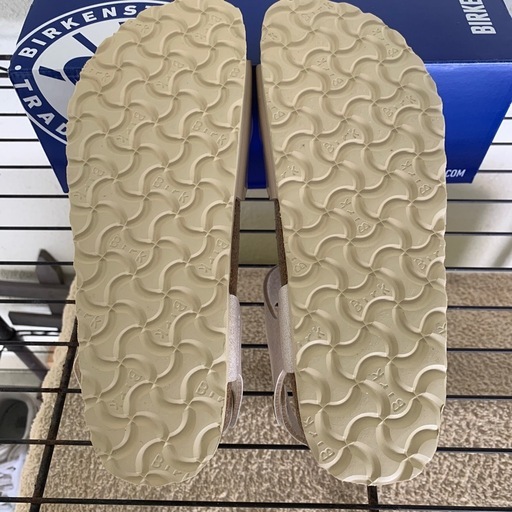 BIRKENSTOCK