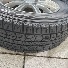 スタッドレスタイヤ　DUNLOPの画像